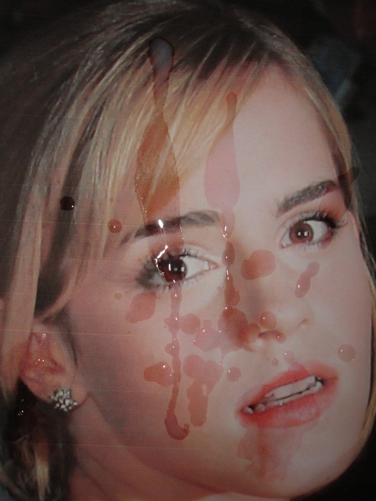 Emma Watson #WwNWmk4Z