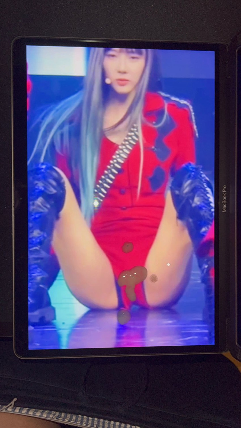 Dreamcatcher Yoohyeon Cum Tribute - 3 (Not my best one but still wanted to share it) #rK4yPhRJ