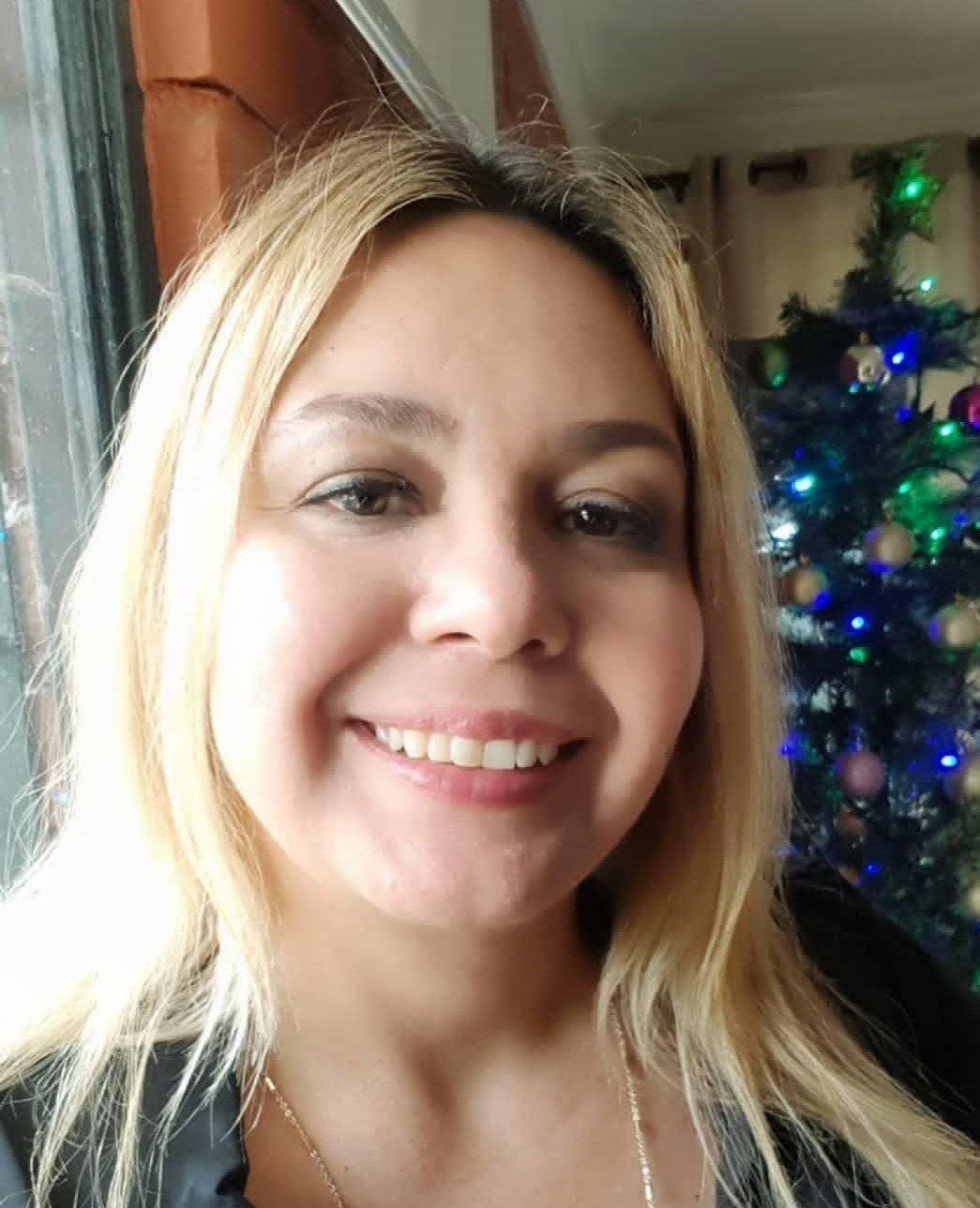 Latina Milf Larissa Exposed #0JMX5hvw