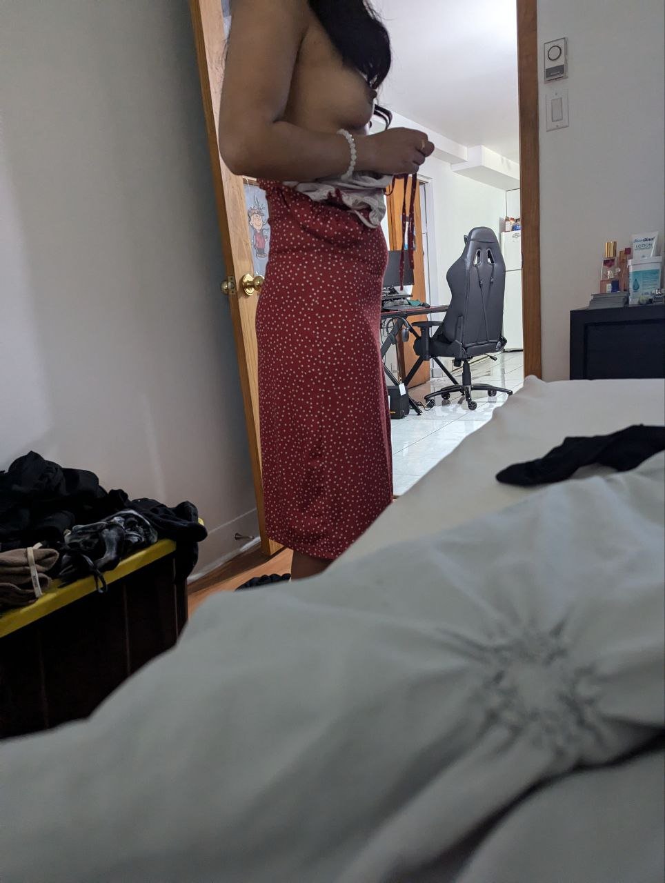 Wife #NR0Jeb4j