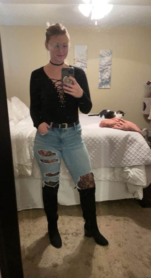 Brooke wanted  exposed kik her at regal7480 her cuck bf isn't good enough for her tell her #CWOwTmse